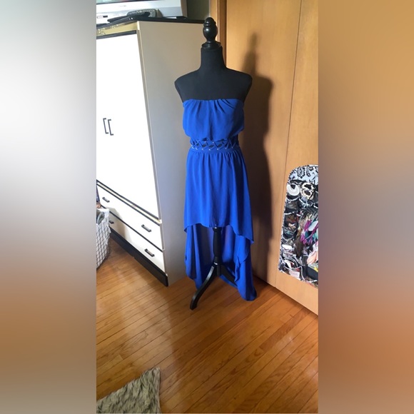 Blue strapless dress - Picture 2 of 4